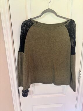Women’s size Large Olive Green Long-Sleeve Top with Black Lace Shoulders
